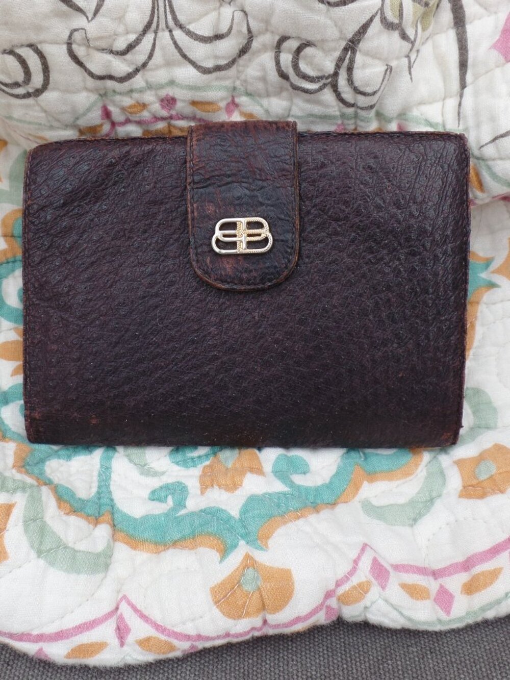 Balenciaga Vintage 80's Texture Bifold Frame Wallet With Kisslock Brown *RARE